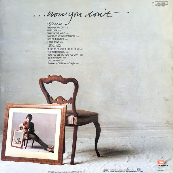 Cliff Richard – Now You See Me, Now You Don't